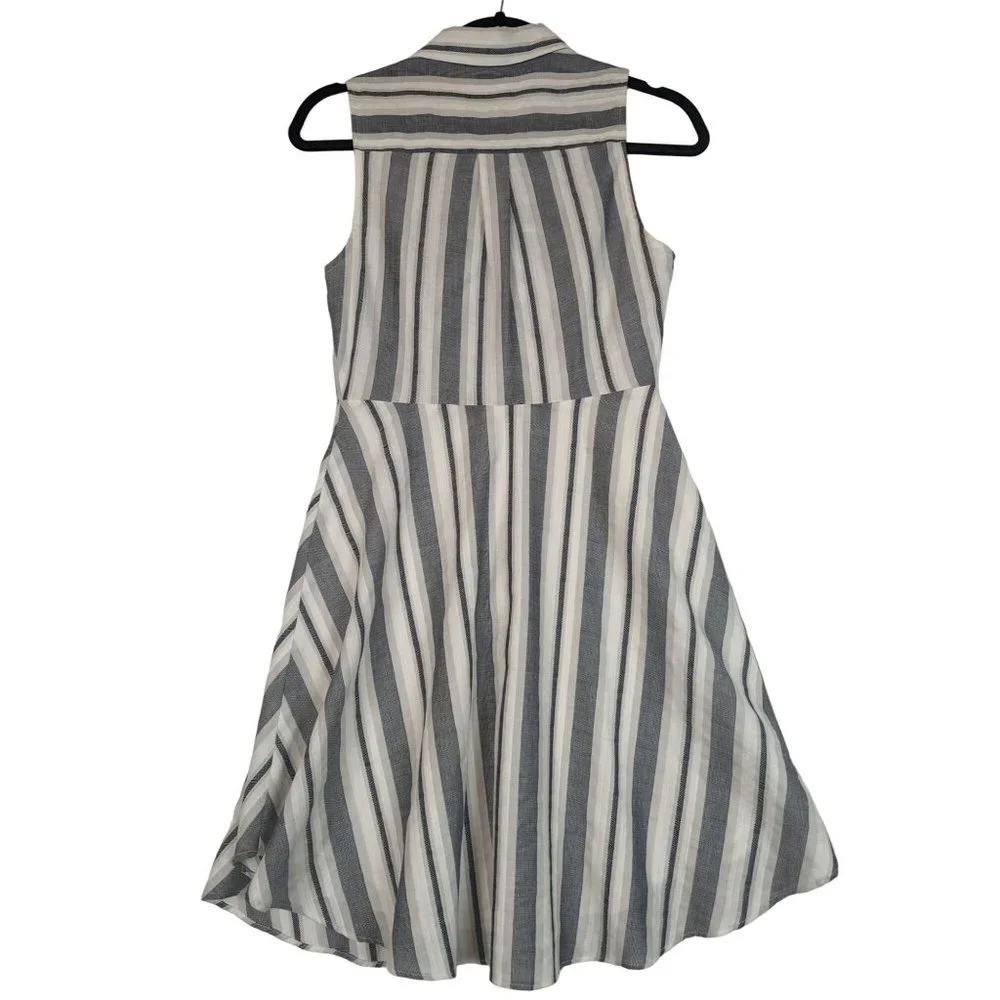 BCBGeneration NWT Grey & White Dress Size‎ 2